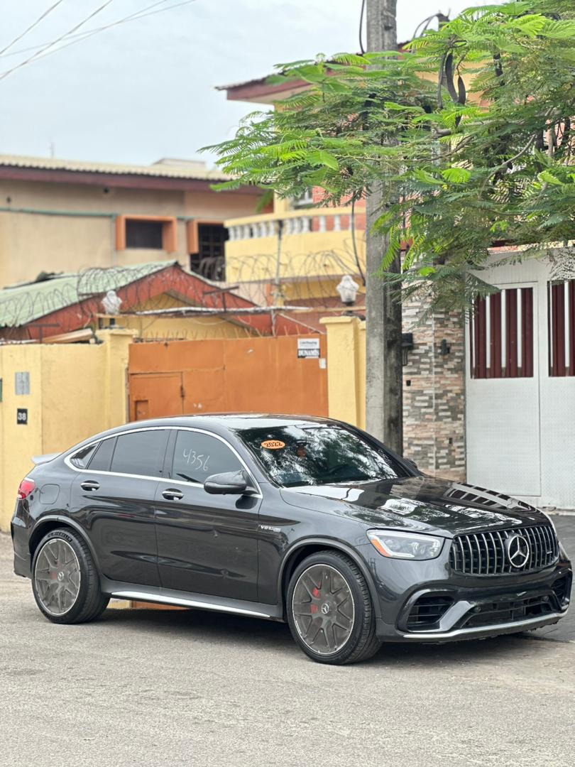 2022 Mercedes-Benz GLC-Class Coupe, Dark Grey SUV — photo 10