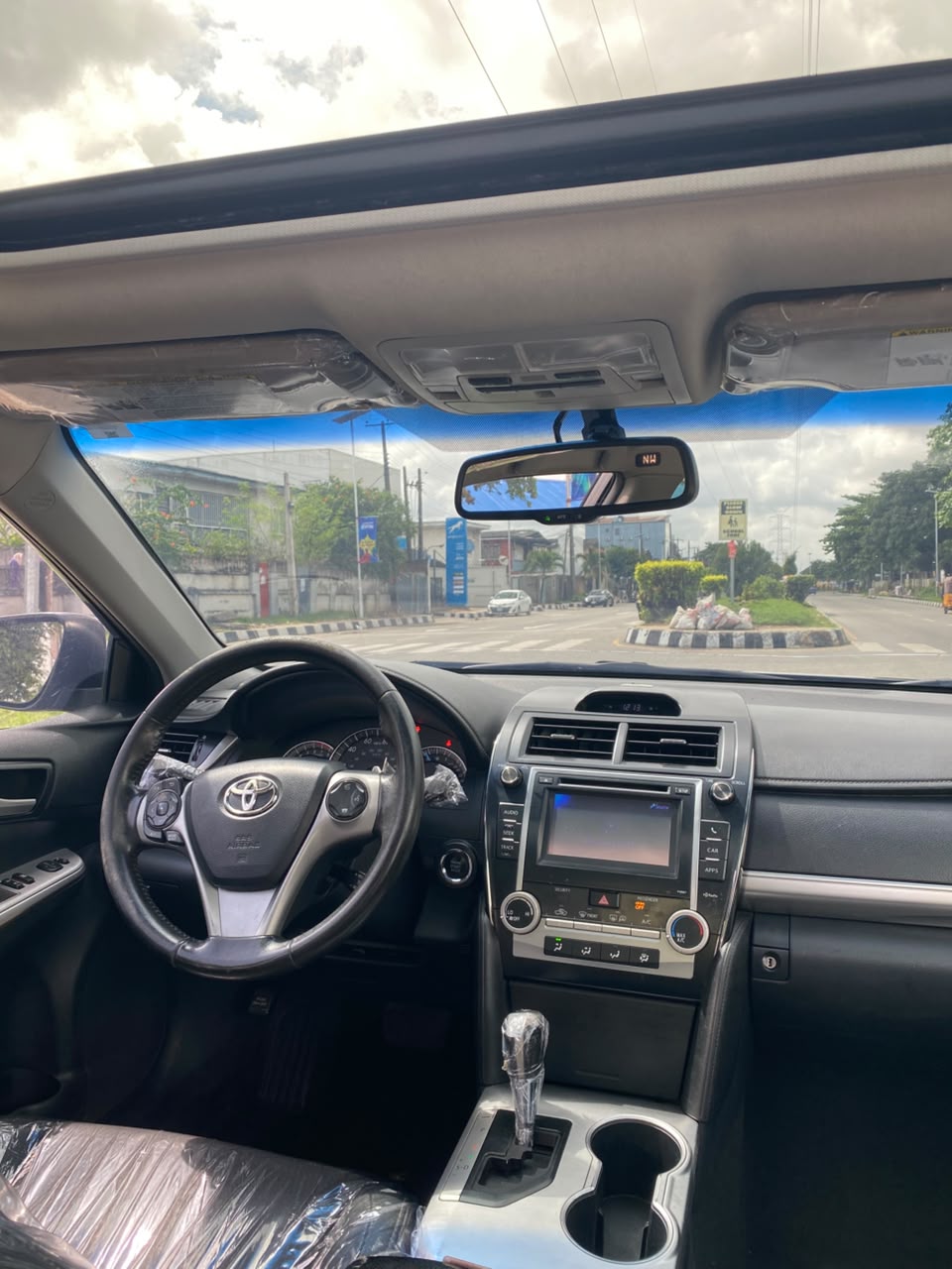 2013 TOYOTA CAMRY SE GRAY COLOR — photo 3