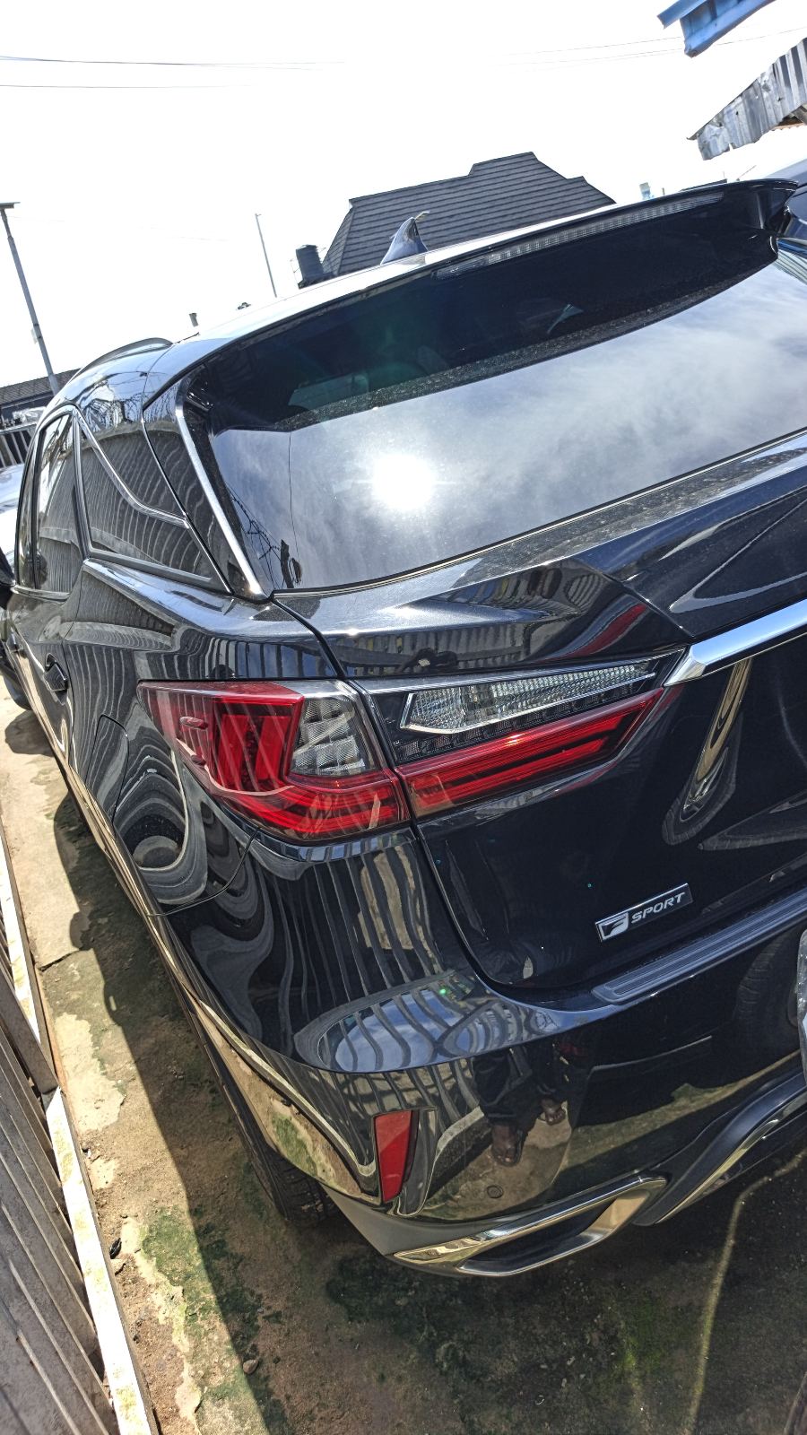 Lexus RX 350 F Sport, black on black SUV
