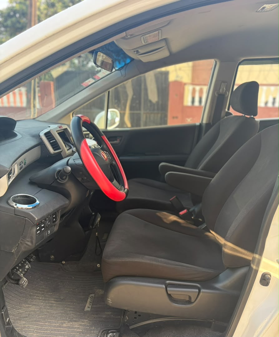 2014 Honda Freed RS White MPV with Sporty Body Kit