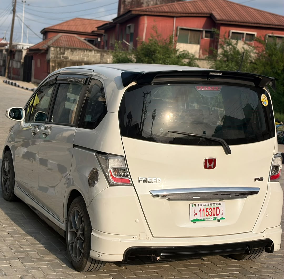 2014 Honda Freed RS White MPV with Sporty Body Kit