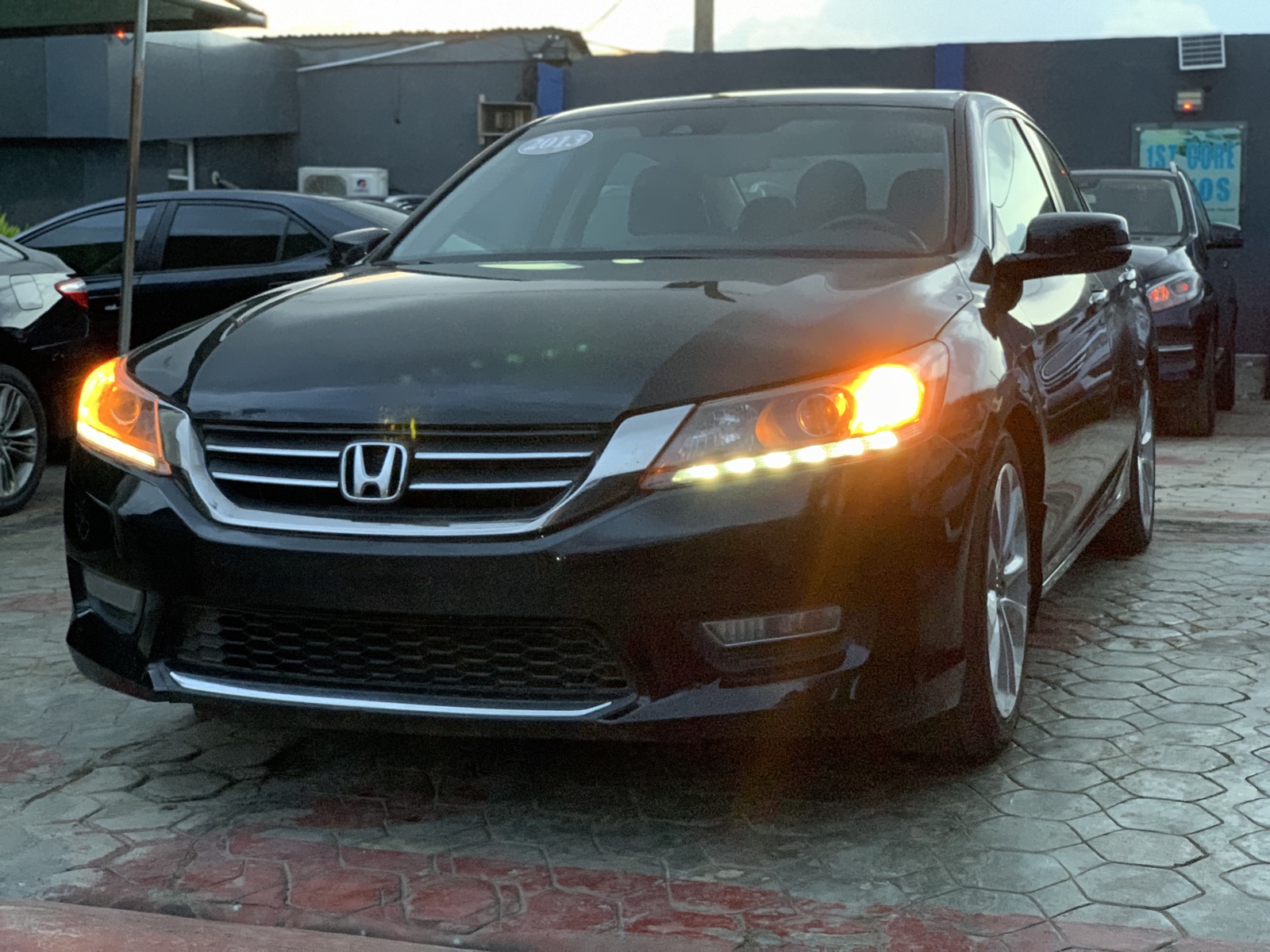 Honda Accord 2013 Black Sedan