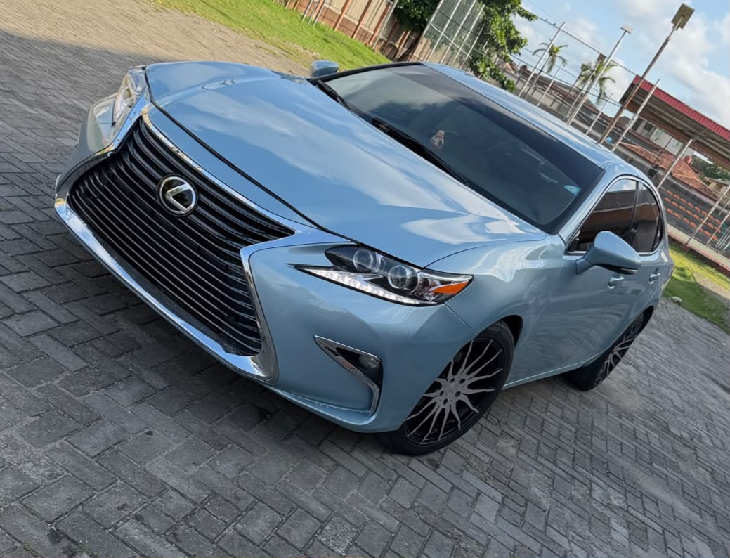Lexus ES 350 Sedan, Light Blue