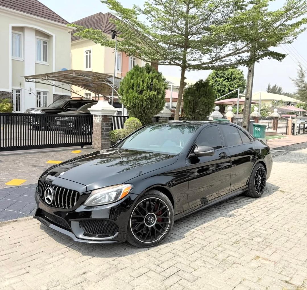 Mercedes-Benz C43 AMG Black Sedan with Sport Exhaust