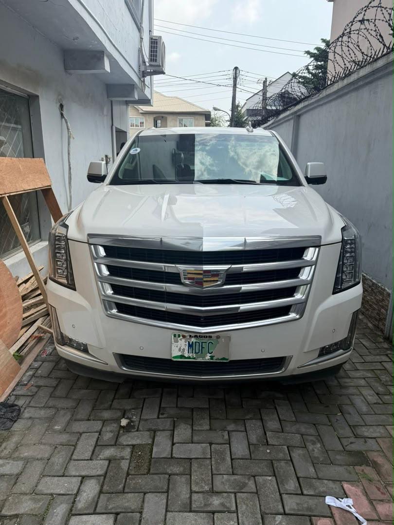 Cadillac Escalade White SUV for Rent