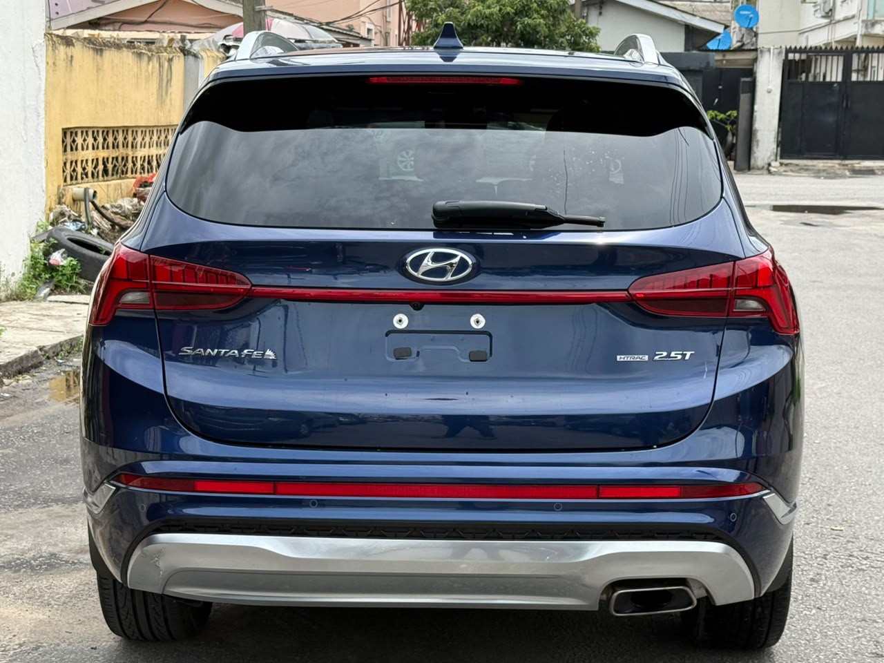 Hyundai Santa Fe 2.5T Hybrid SUV, Blue — photo 2