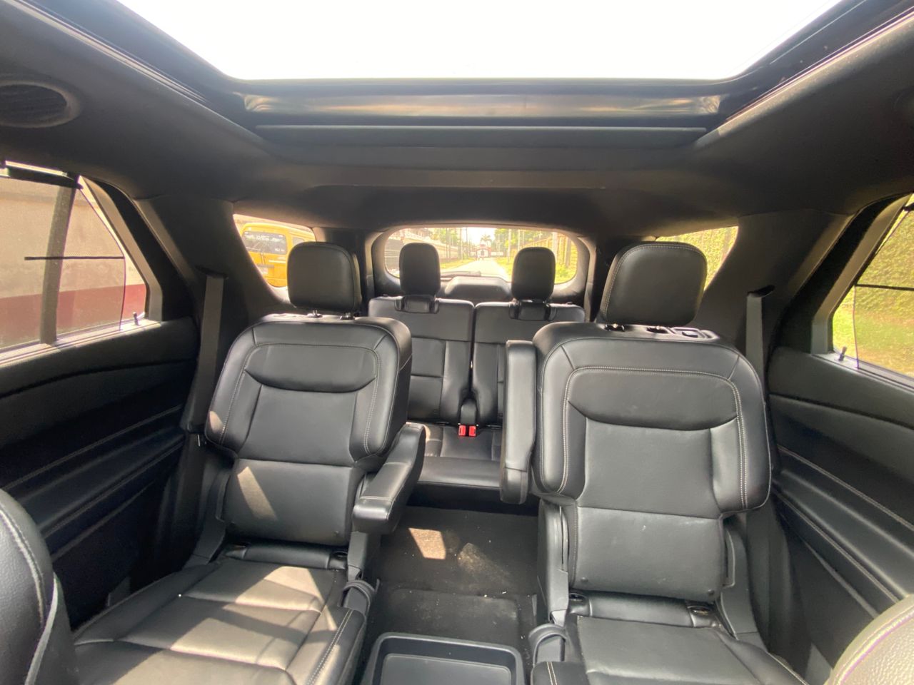 Ford Explorer Limited SUV, Dark Grey