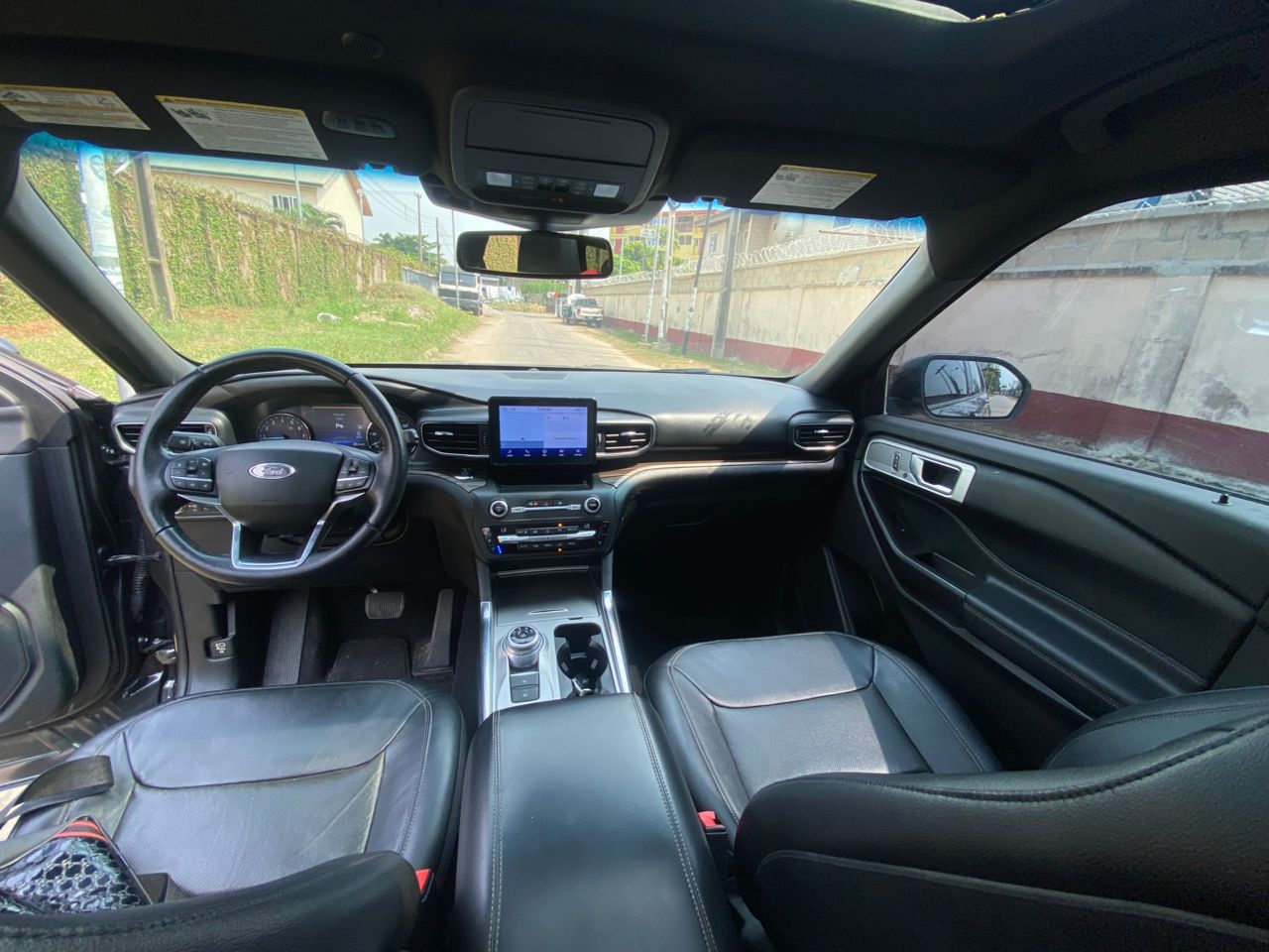 Ford Explorer Limited SUV, Dark Grey