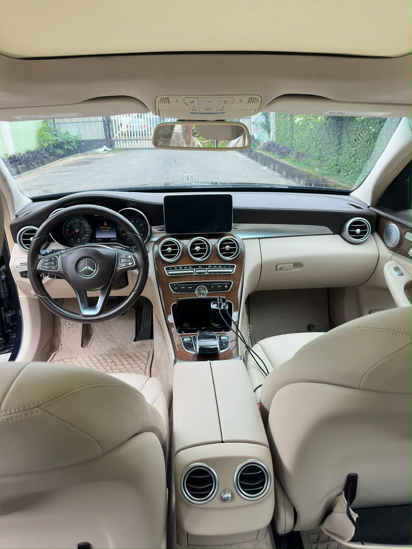 Mercedes-Benz C-Class Sedan, Dark Blue — photo 6
