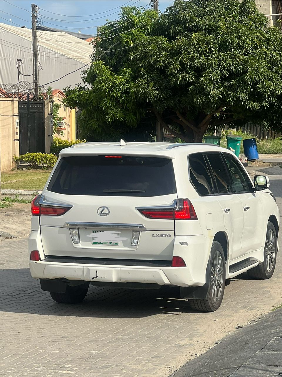 Lexus LX570, White SUV for Sale LX 570