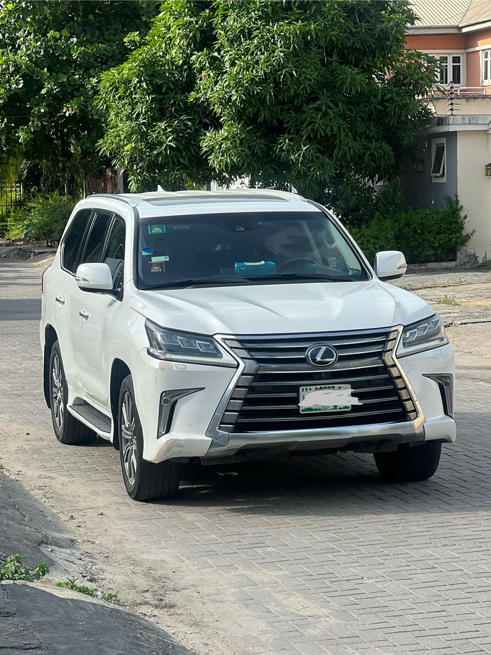 Lexus LX570, White SUV for Sale LX 570