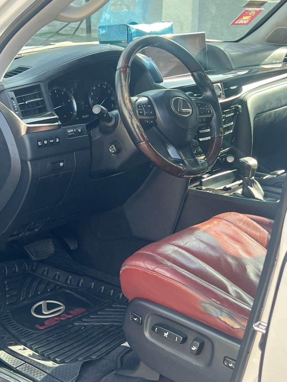Lexus LX570, White SUV for Sale LX 570