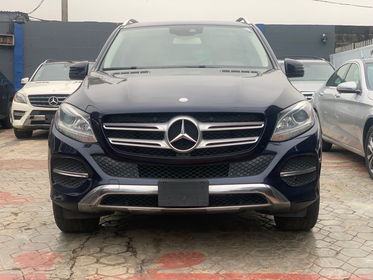 2017 Mercedes-Benz GLE 350 4MATIC Dark Blue SUV GLE350