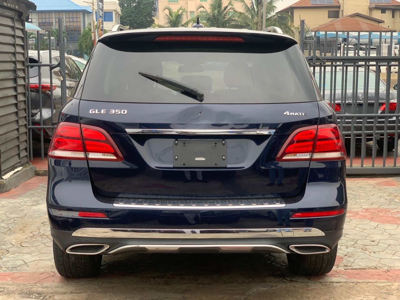 2017 Mercedes-Benz GLE 350 4MATIC Dark Blue SUV GLE350