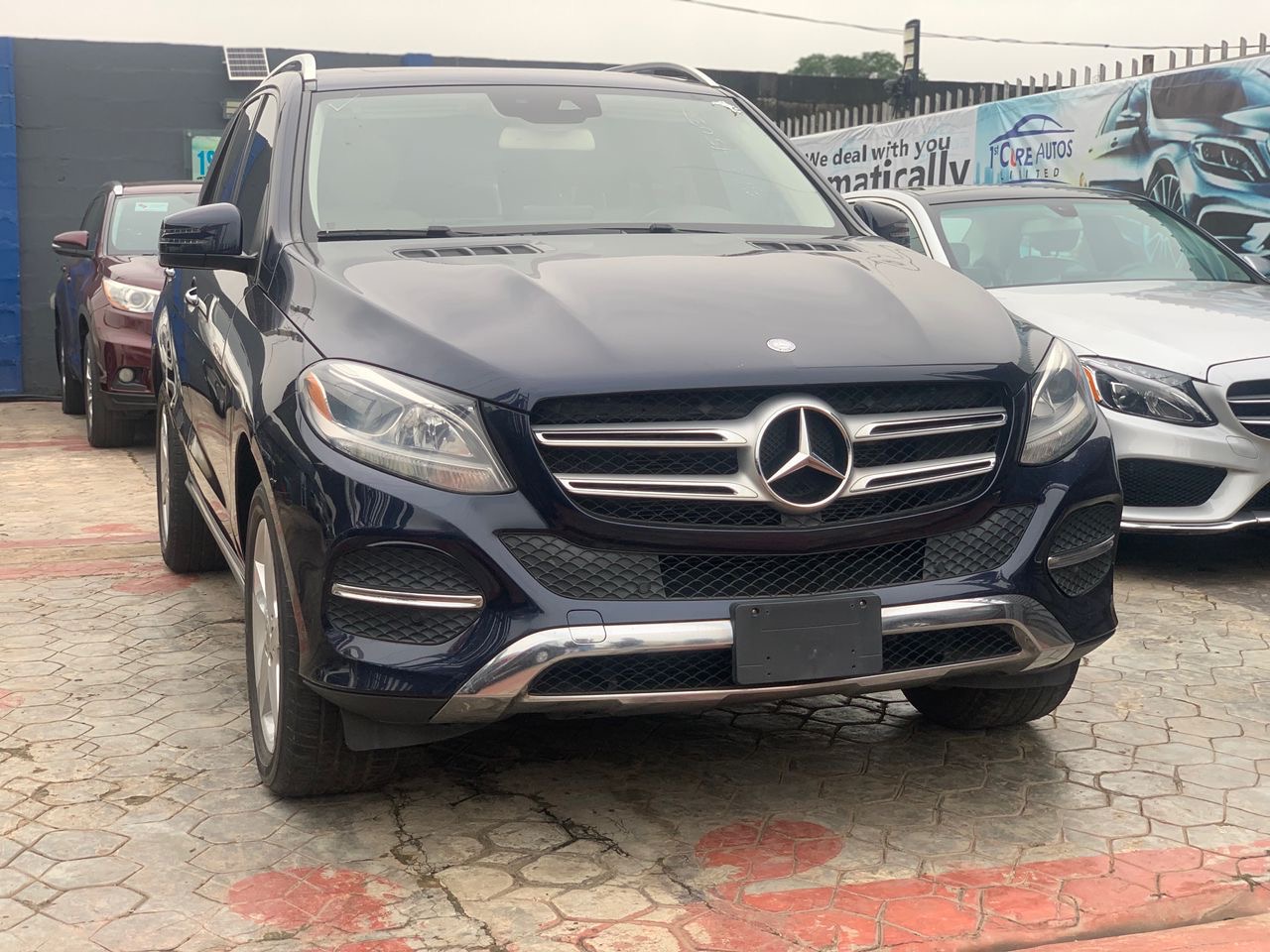 2017 Mercedes-Benz GLE 350 4MATIC Dark Blue SUV GLE350