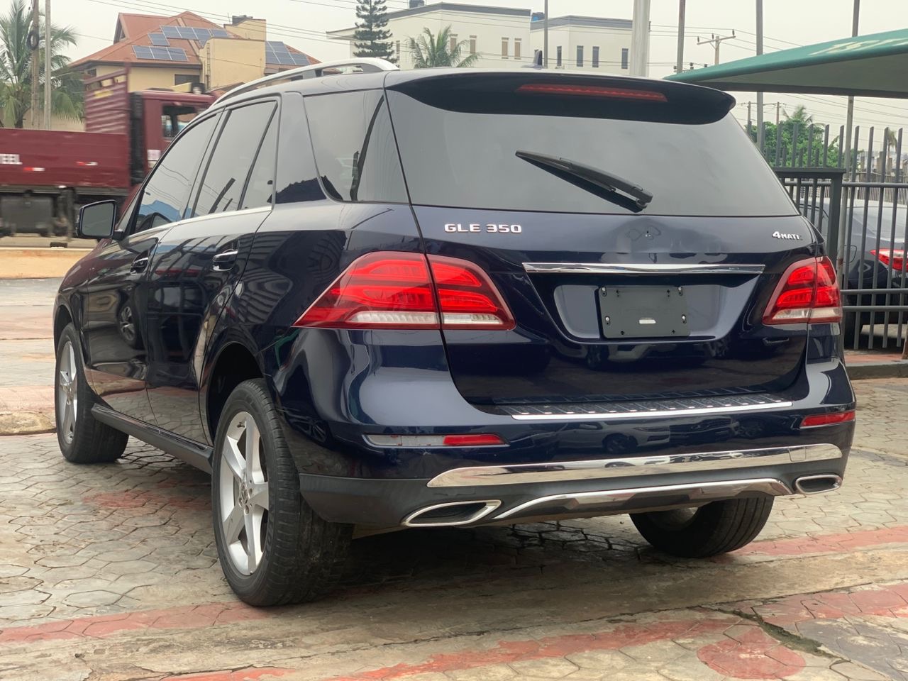 2017 Mercedes-Benz GLE 350 4MATIC Dark Blue SUV GLE350