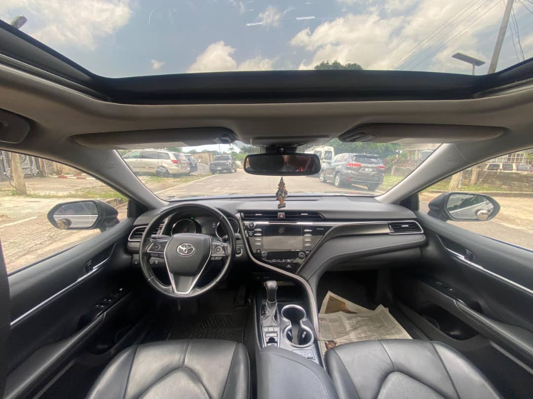 Toyota Camry XSE, Dark Grey Sedan