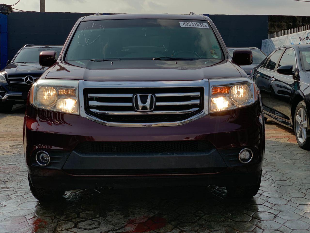 Honda Pilot SUV, Black Interior