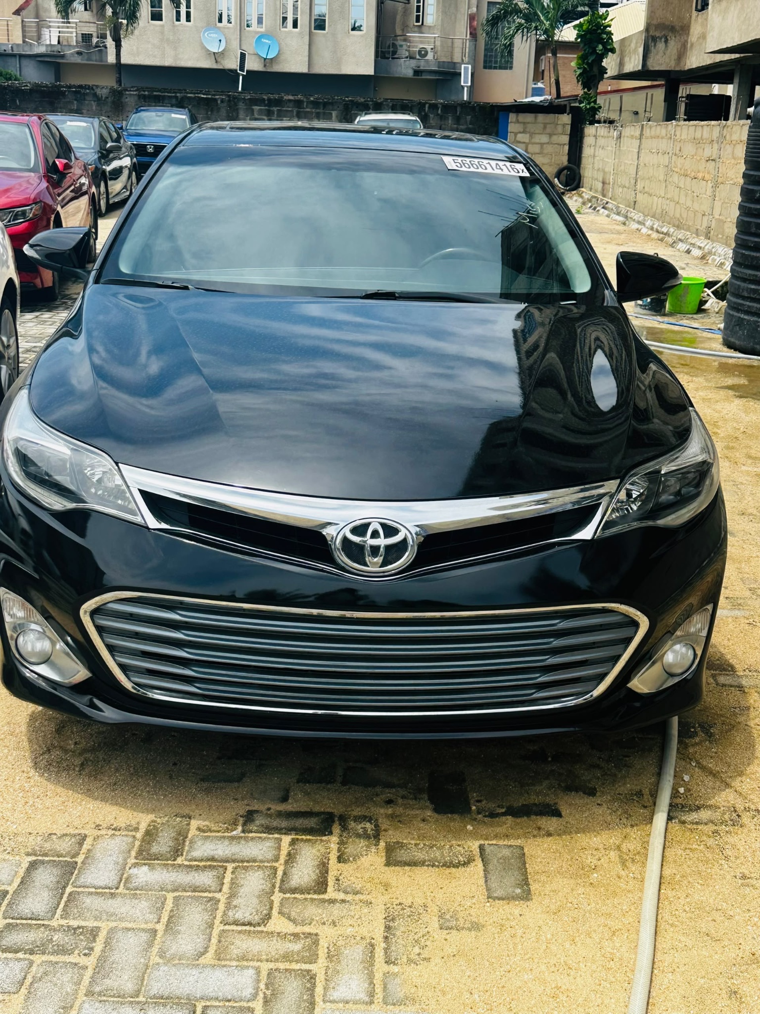 2013 Toyota Avalon XLE Black Sedan