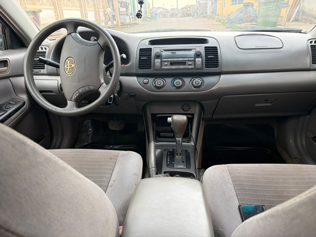 2005 Toyota Camry Registered