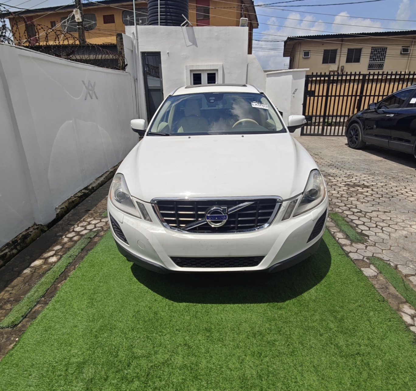 2013 Model Volvo XC60 White
