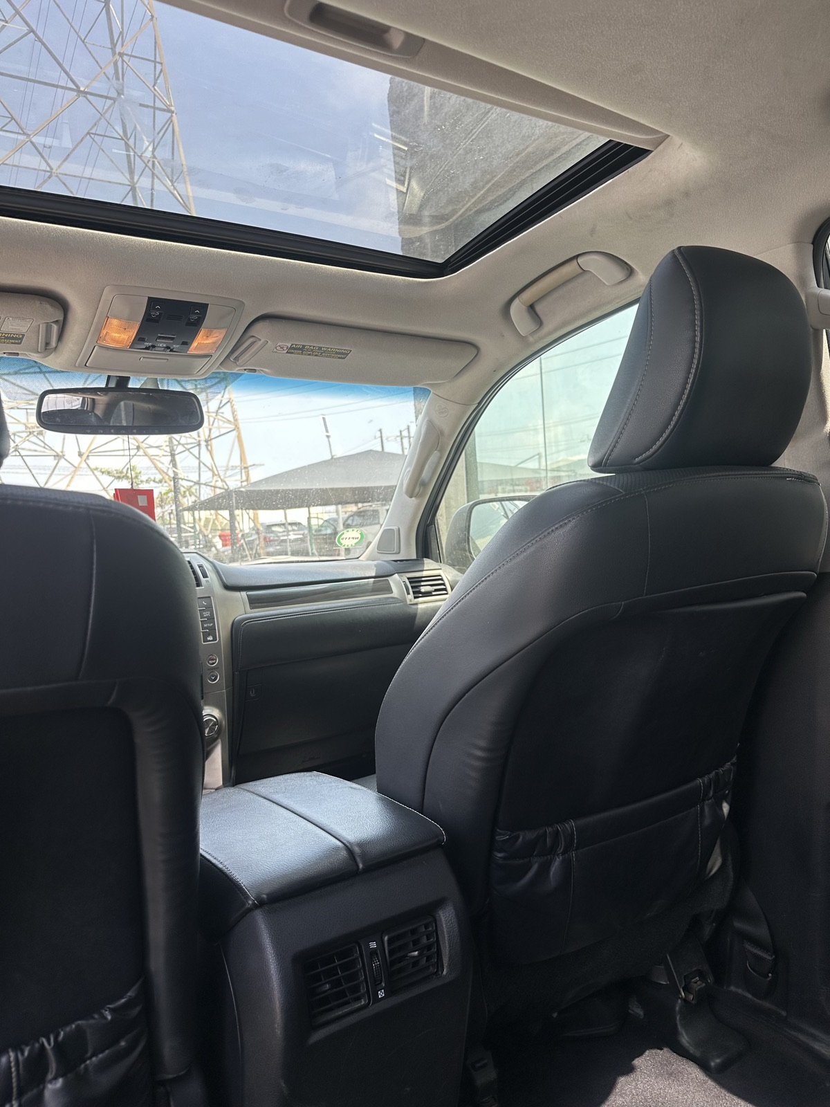 Lexus GX 460 SUV for Rent