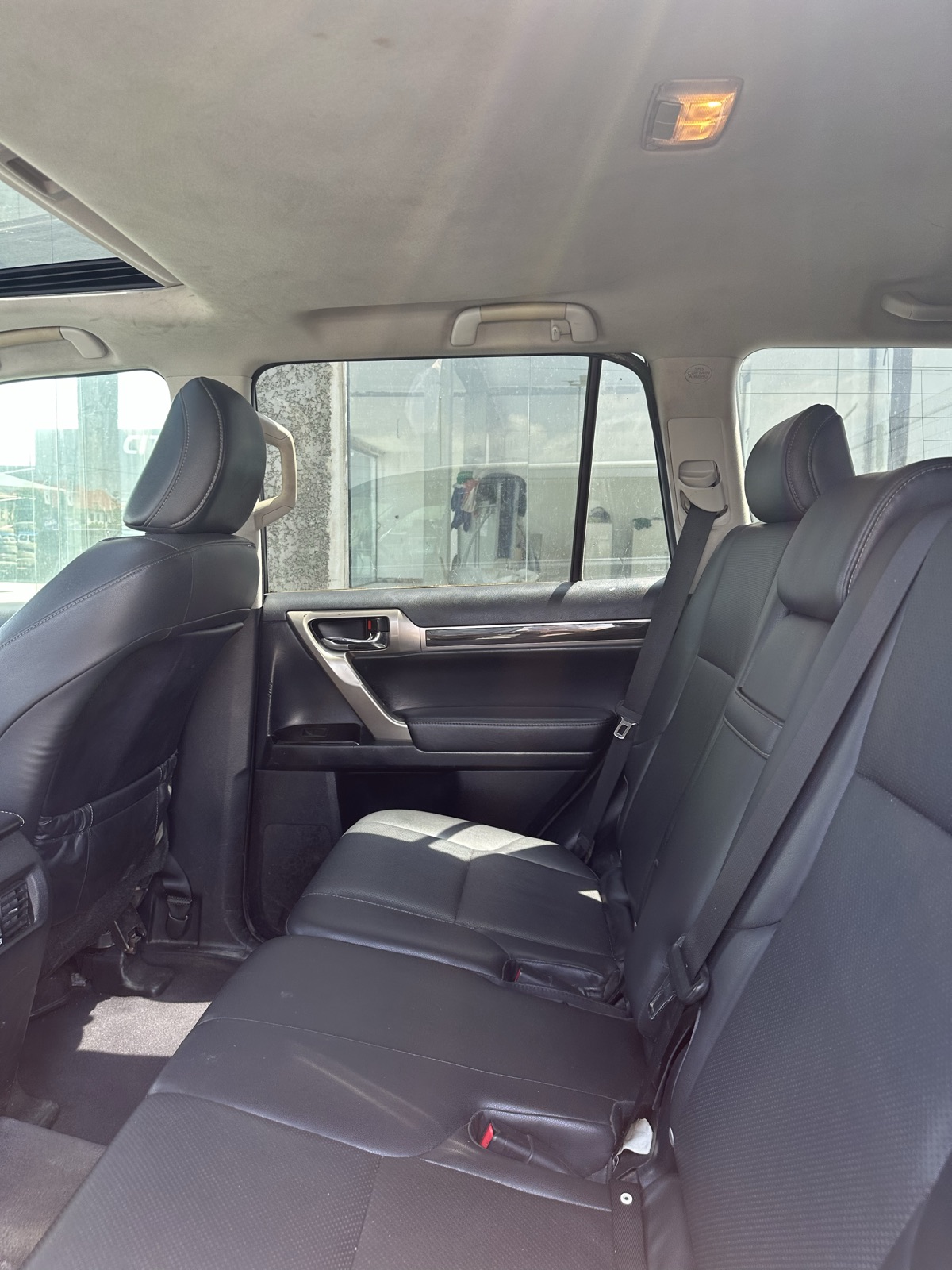 Lexus GX 460 SUV for Rent