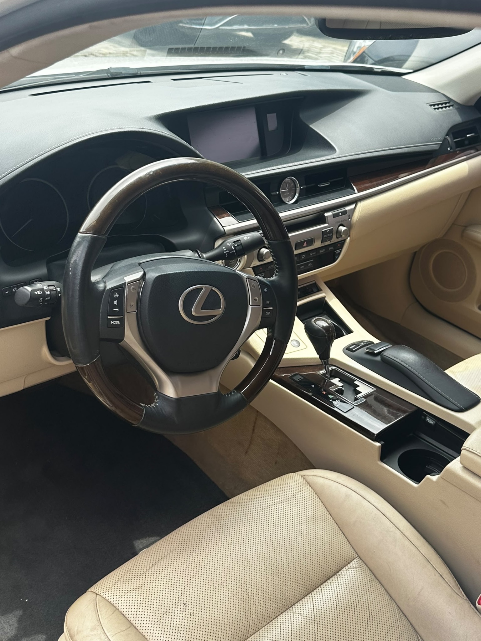 2014 Lexus ES 350 White Sedan