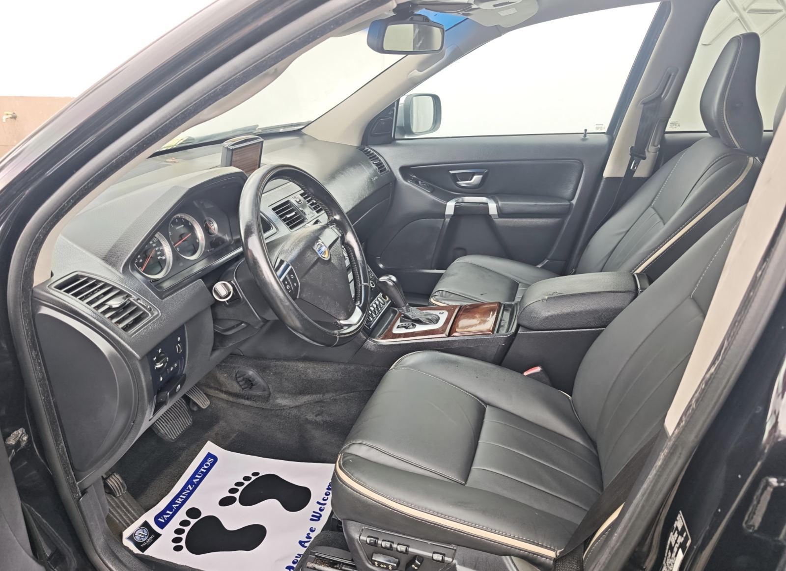 2013 Model Volvo XC90 Premium, Black