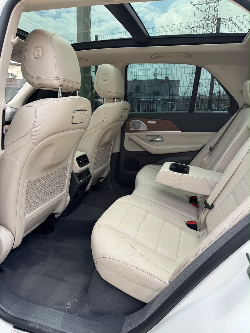 Mercedes-Benz GLE 450 White SUV GLE450