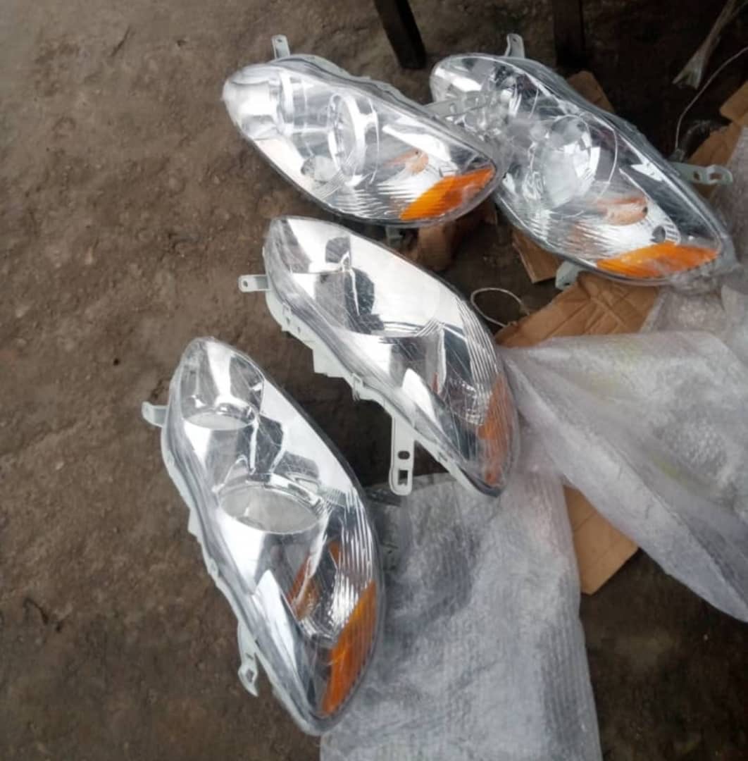 Toyota Corolla Headlights 2003-2006