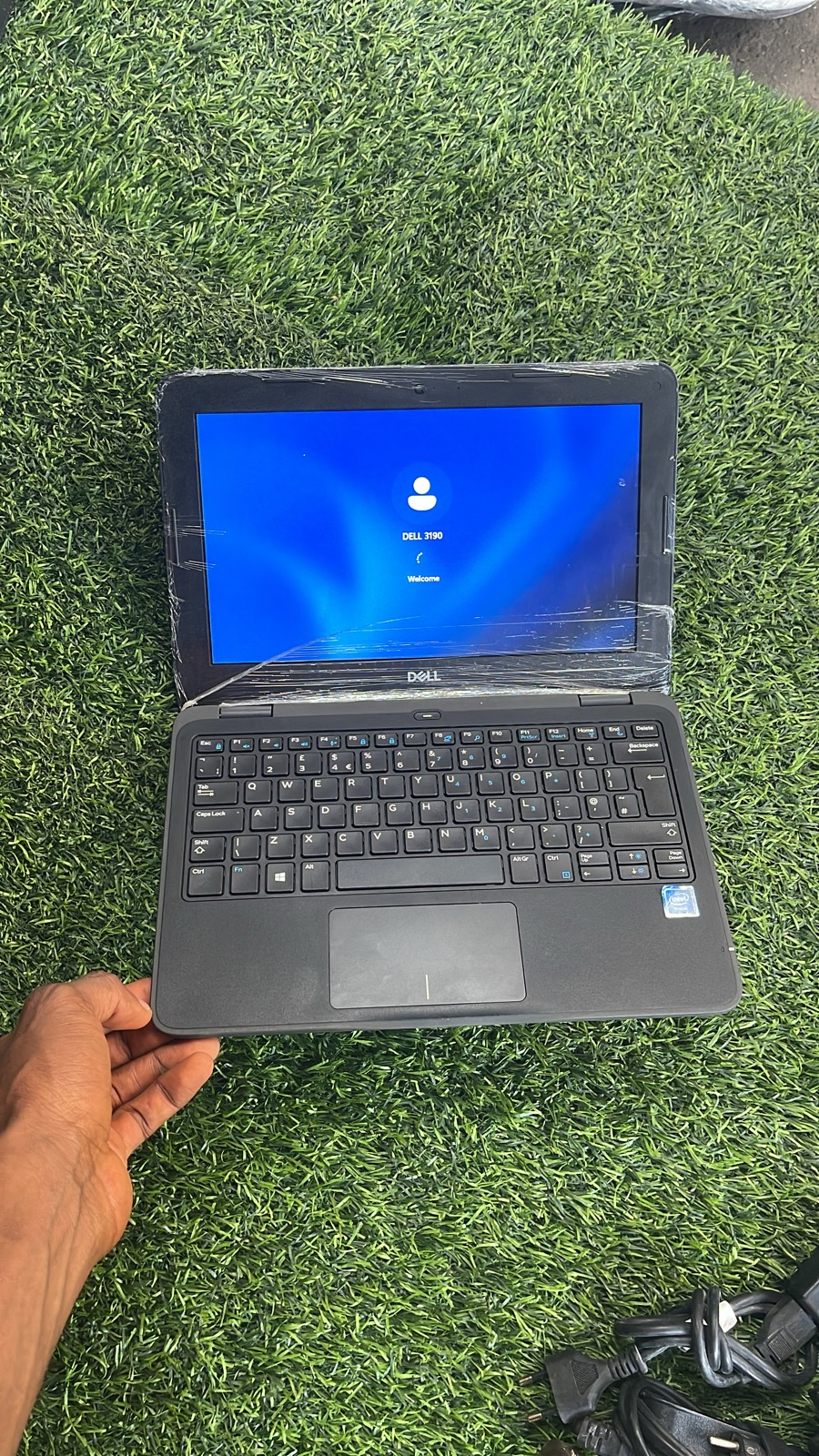 Dell latitude 3190