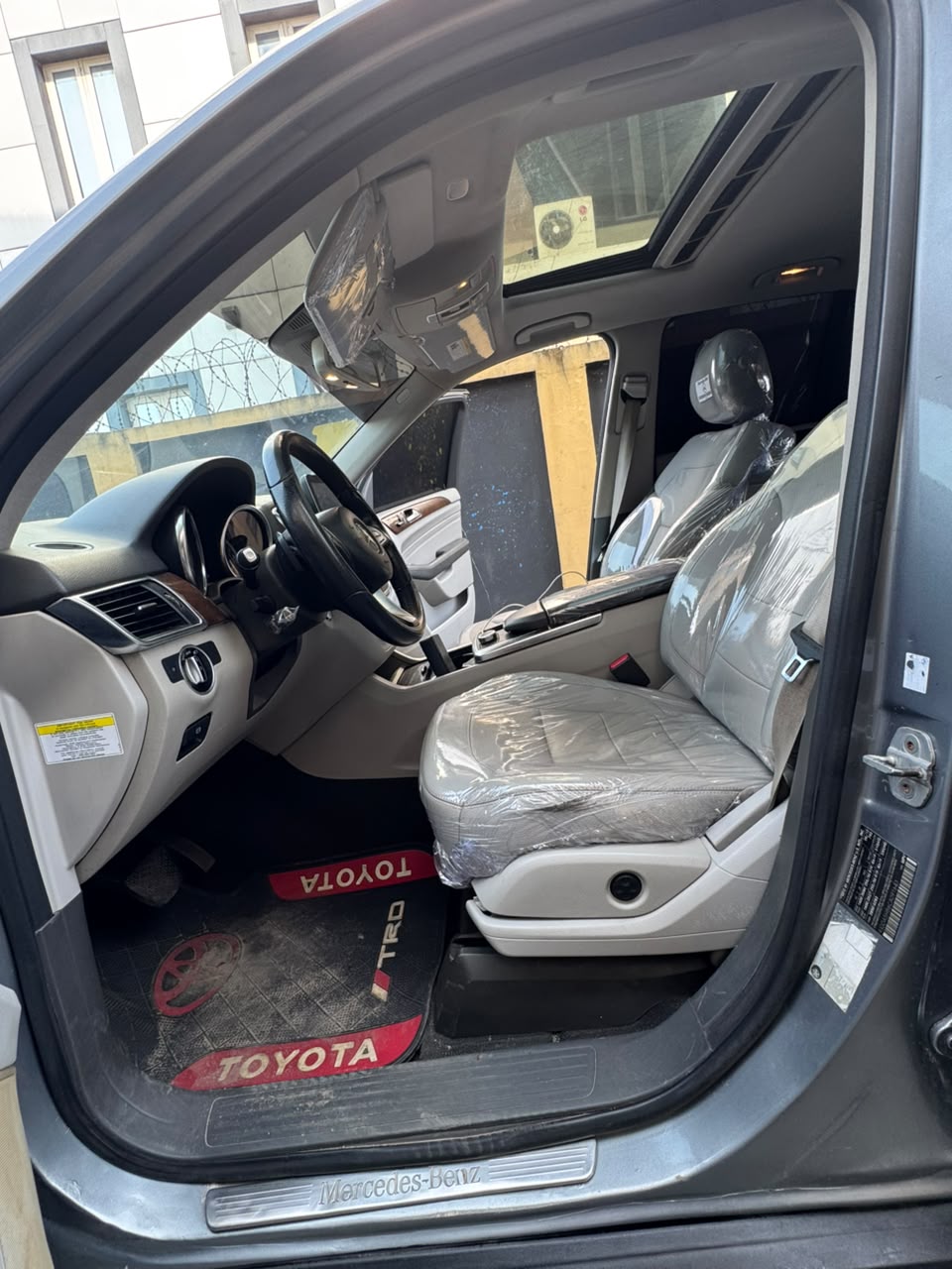 Mercedes-Benz GLE 350 4MATIC Silver SUV GLE350