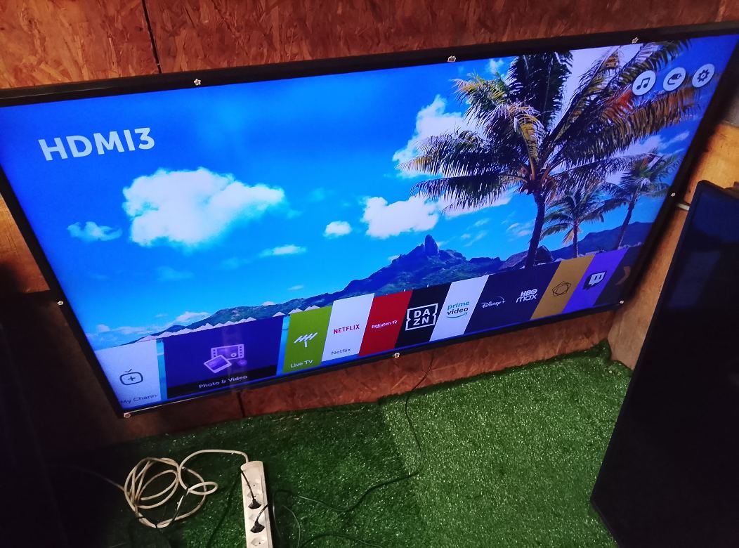 LG tv