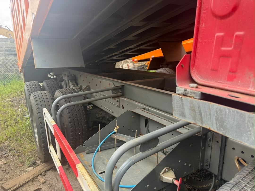 2018 Sinotruk HOWO 371 Tipper Truck