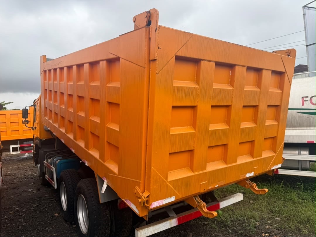 2018 Sinotruk HOWO 371 Tipper Truck