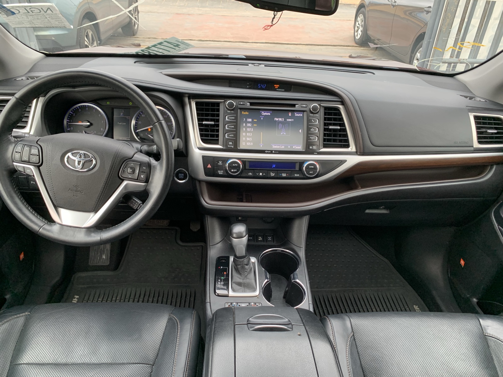 2016 Toyota Highlander Limited AWD, Red SUV