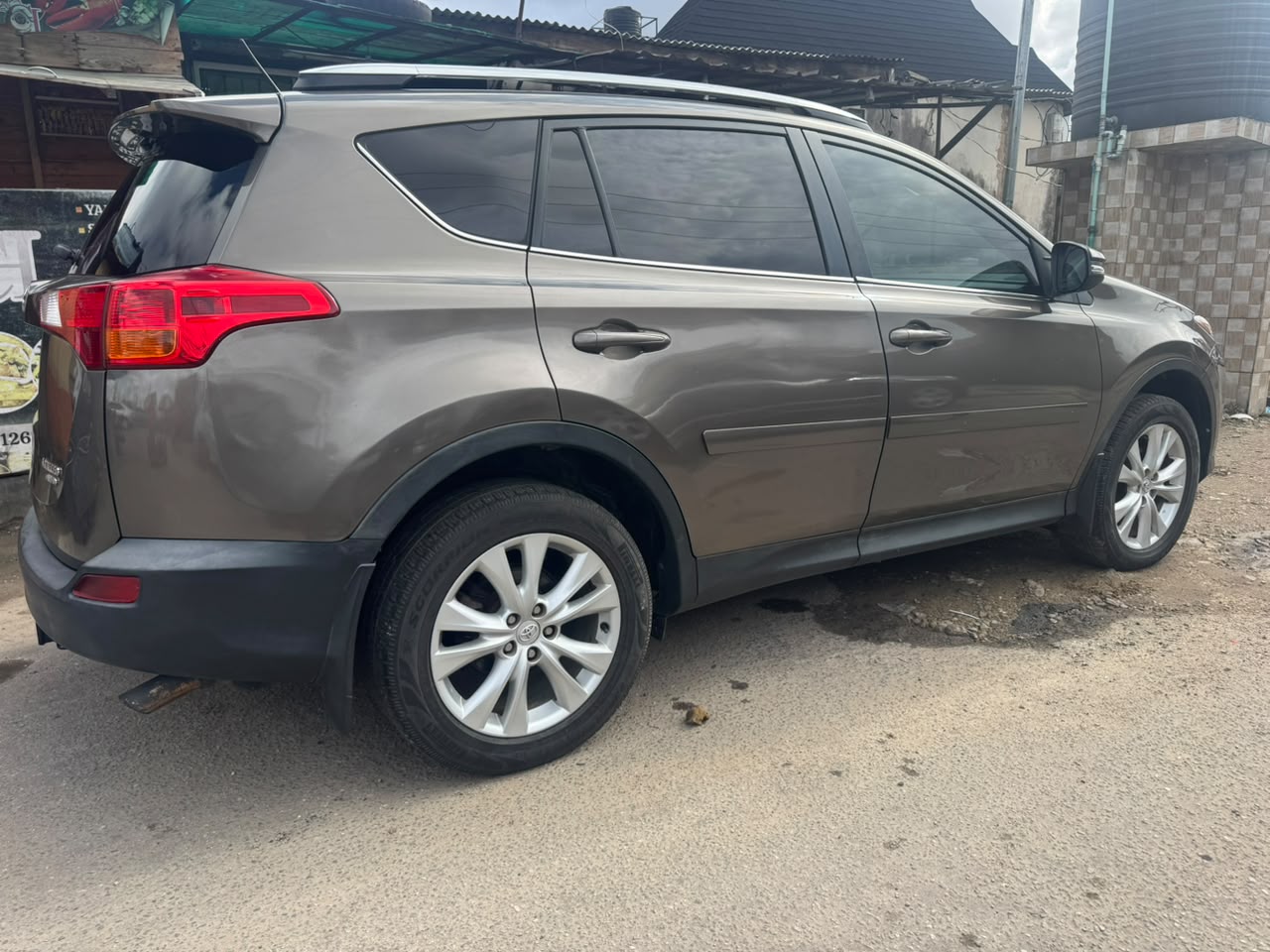 Toyota RAV4 SUV, Brown — photo 6