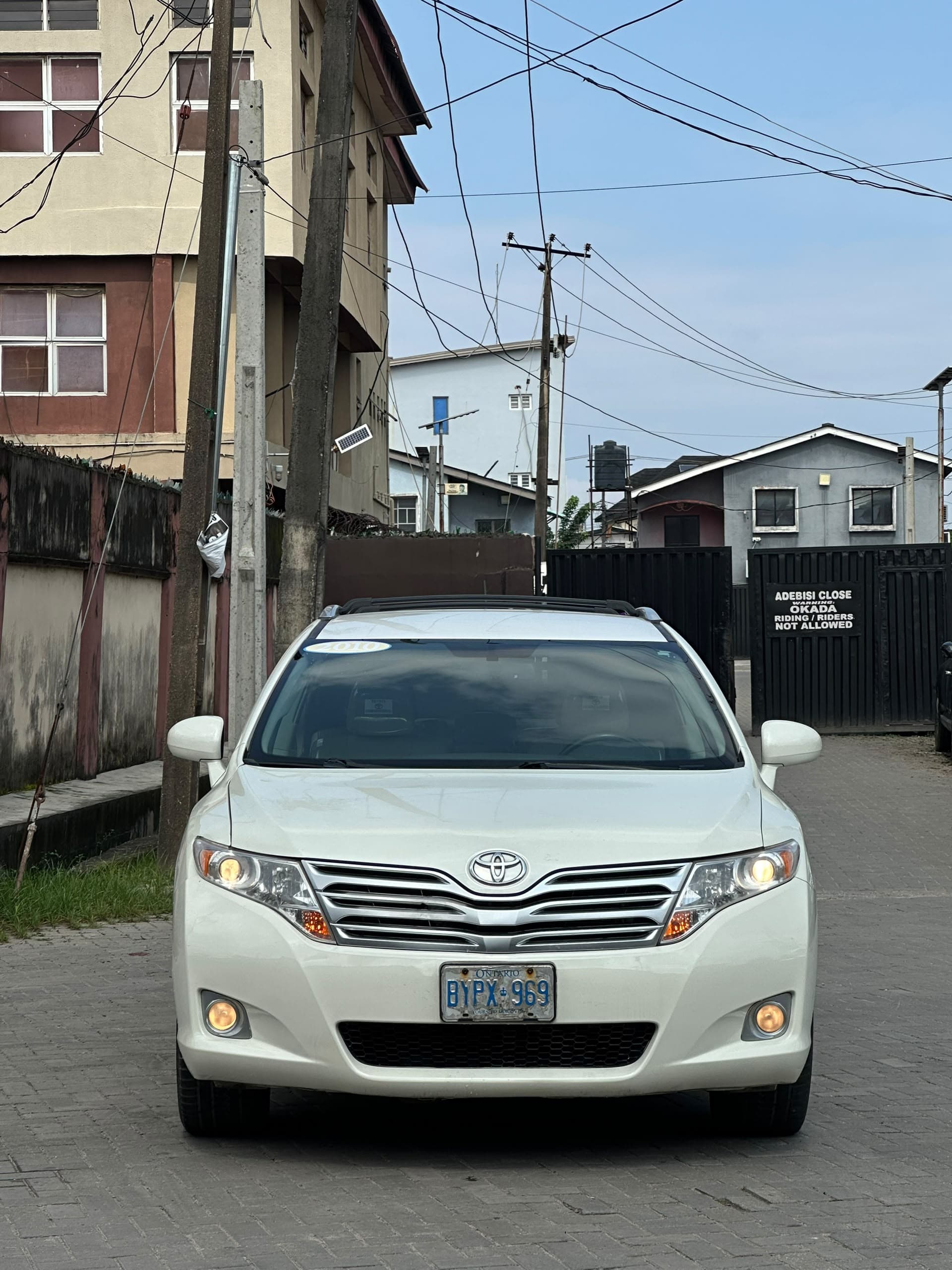 Toyota Venza White SUV for Sale