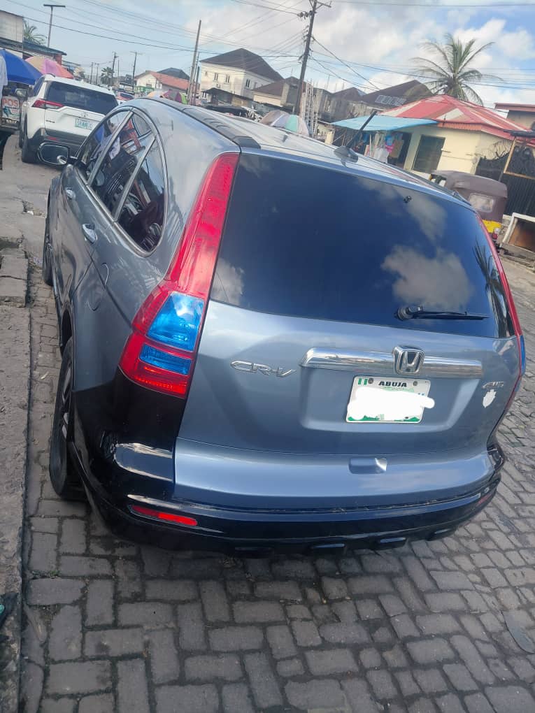 Honda CR-V 4WD SUV, Silver — photo 6