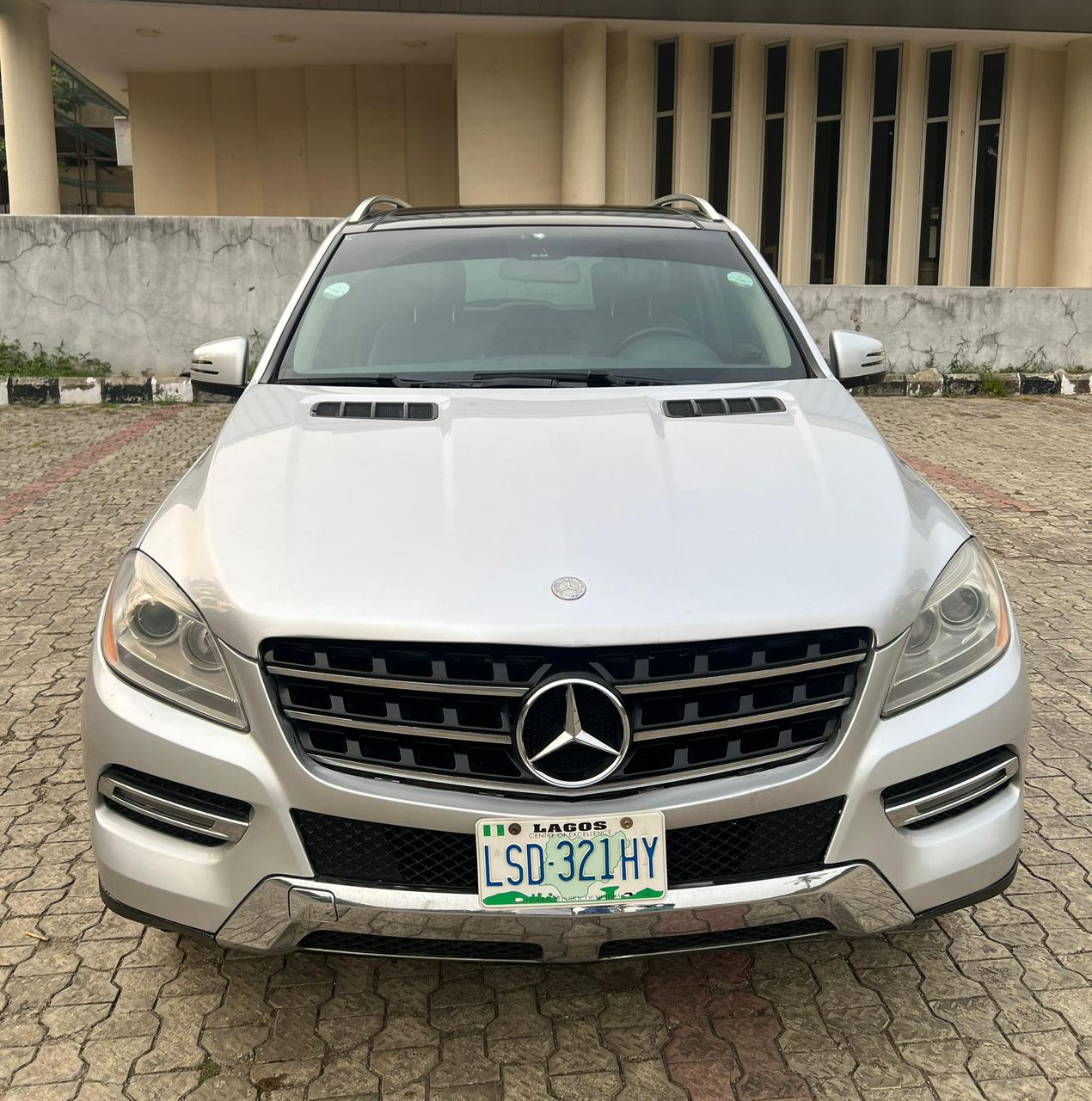 Mercedes-Benz ML 350 4MATIC Silver SUV ML350
