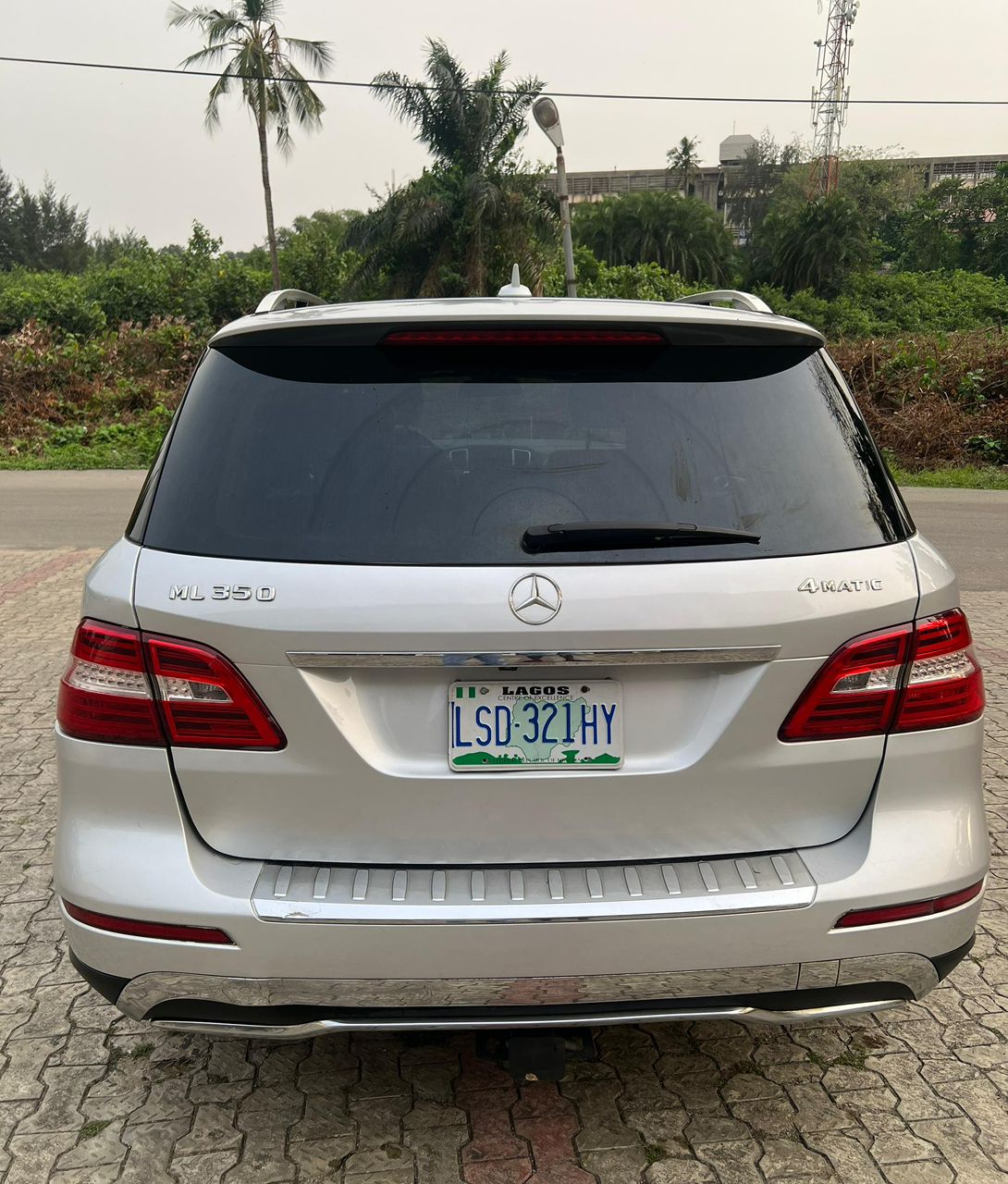 Mercedes-Benz ML 350 4MATIC Silver SUV ML350