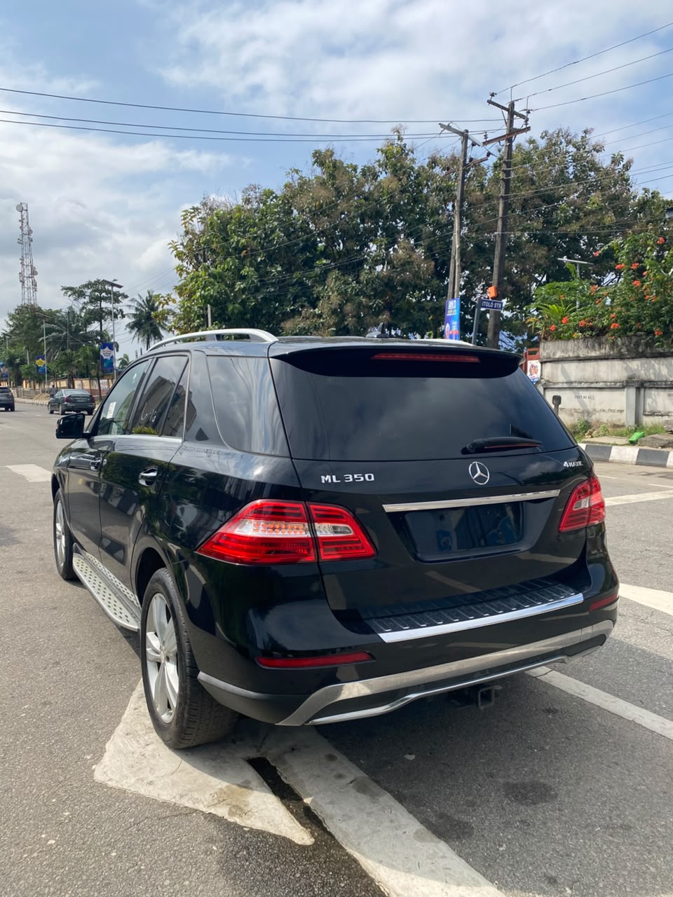 Mercedes-Benz ML 350 4MATIC Black SUV ML350