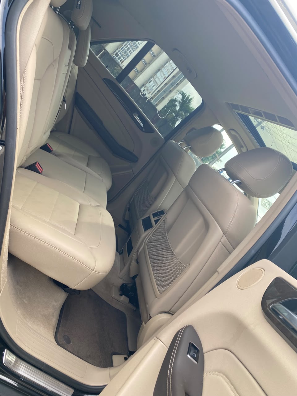Mercedes-Benz ML 350 4MATIC Black SUV ML350