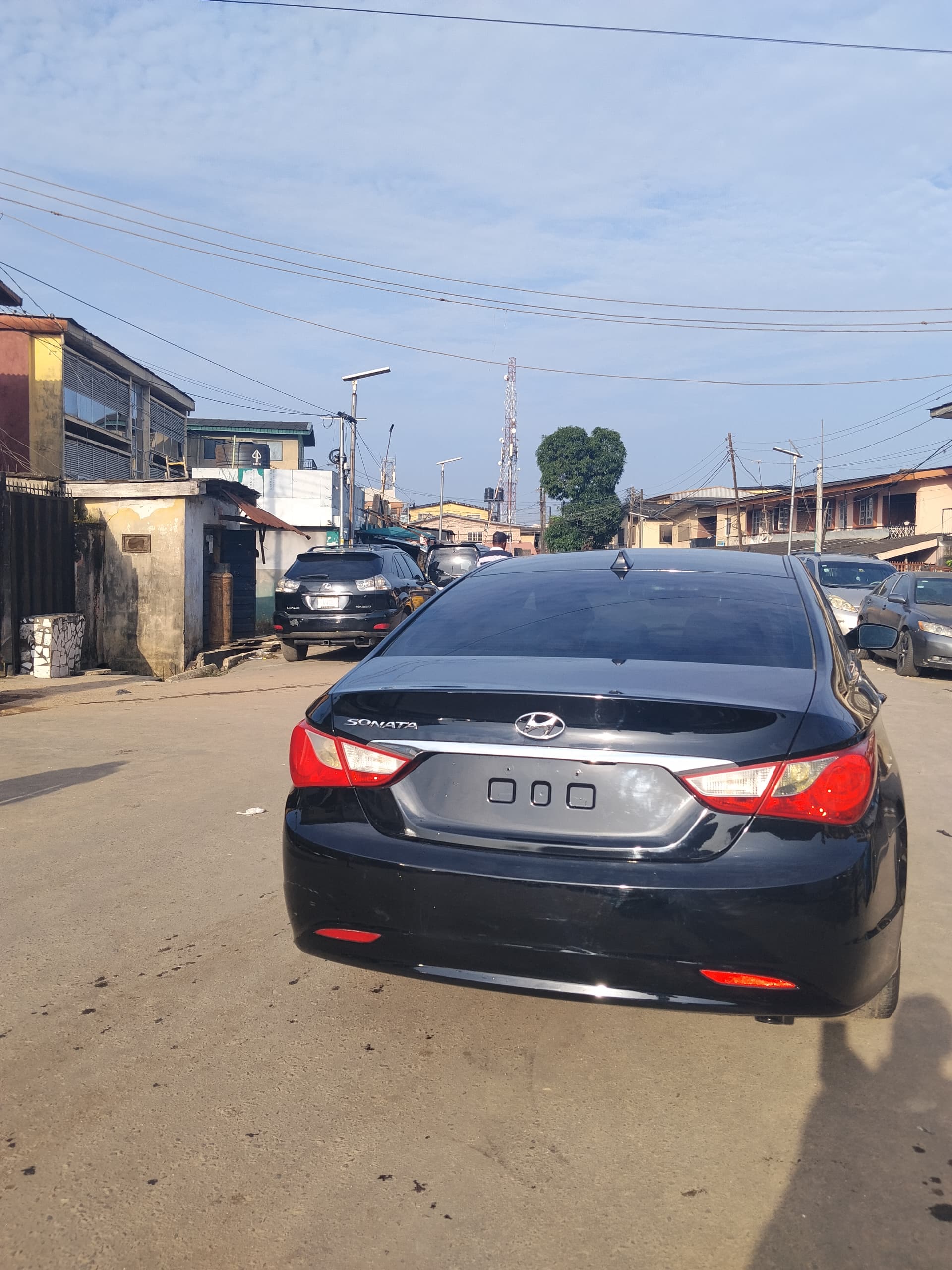 Hyundai Sonata, Black Sedan