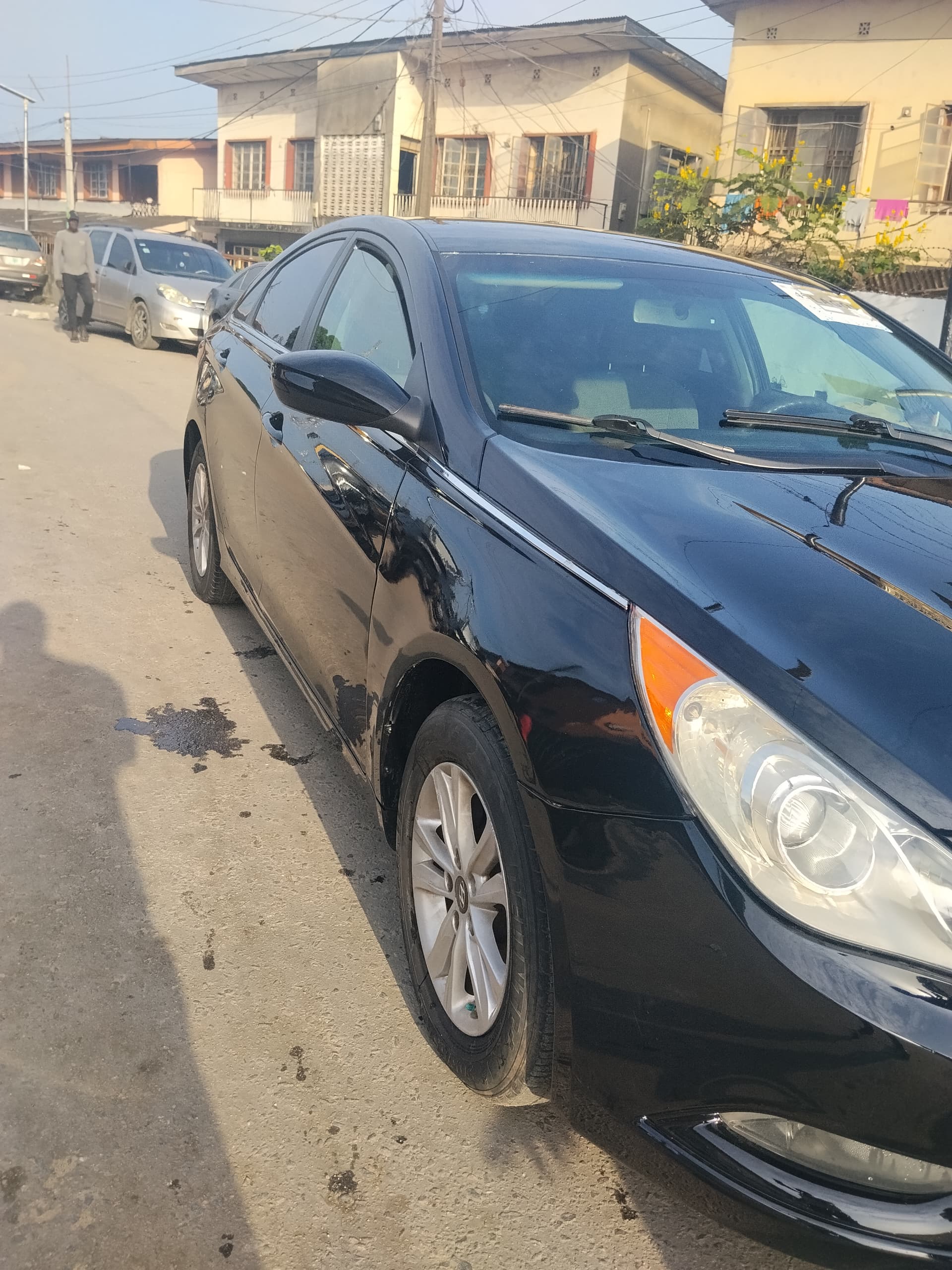 Hyundai Sonata, Black Sedan