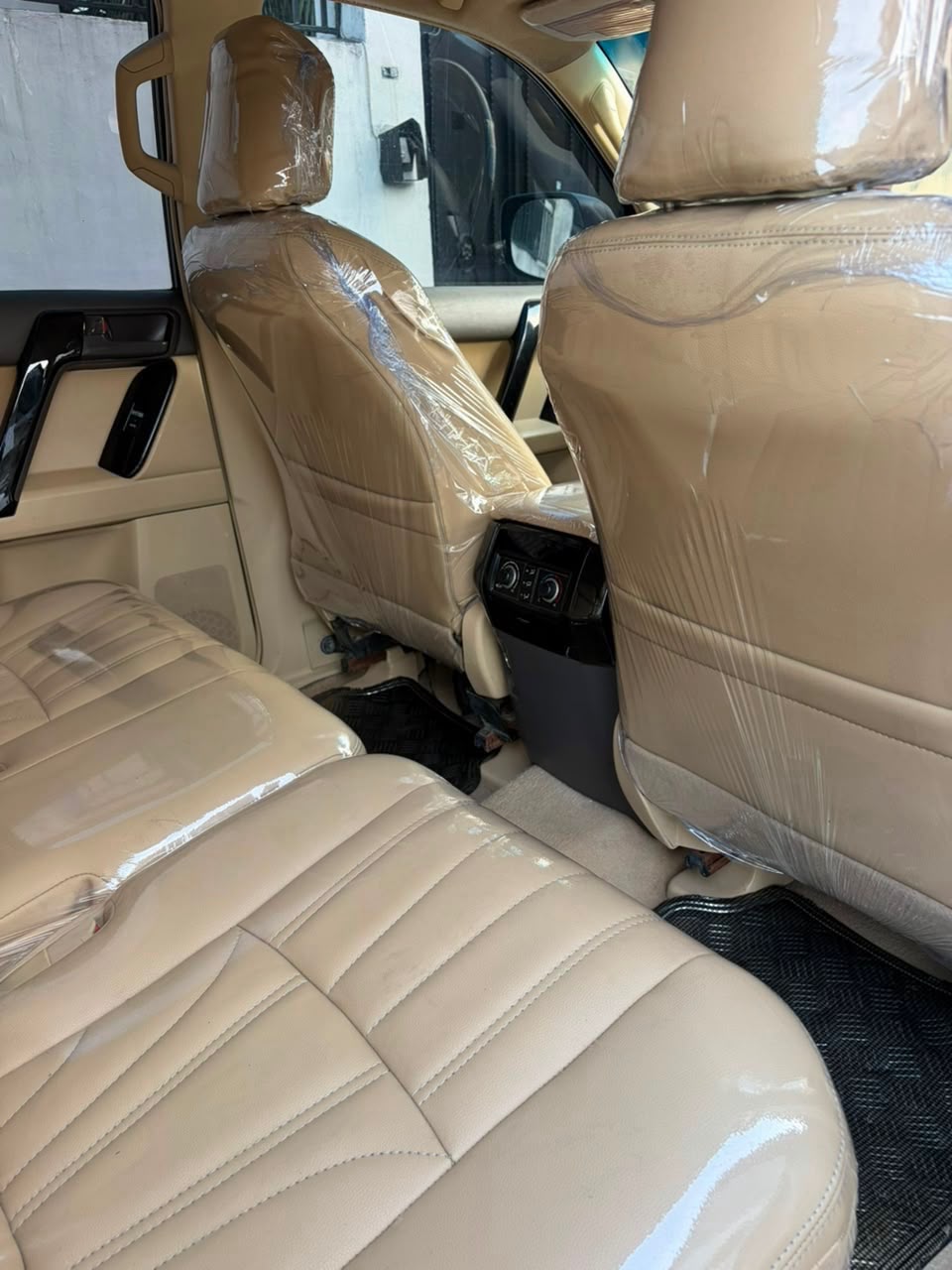 Toyota Land Cruiser Prado, Black SUV for Sale