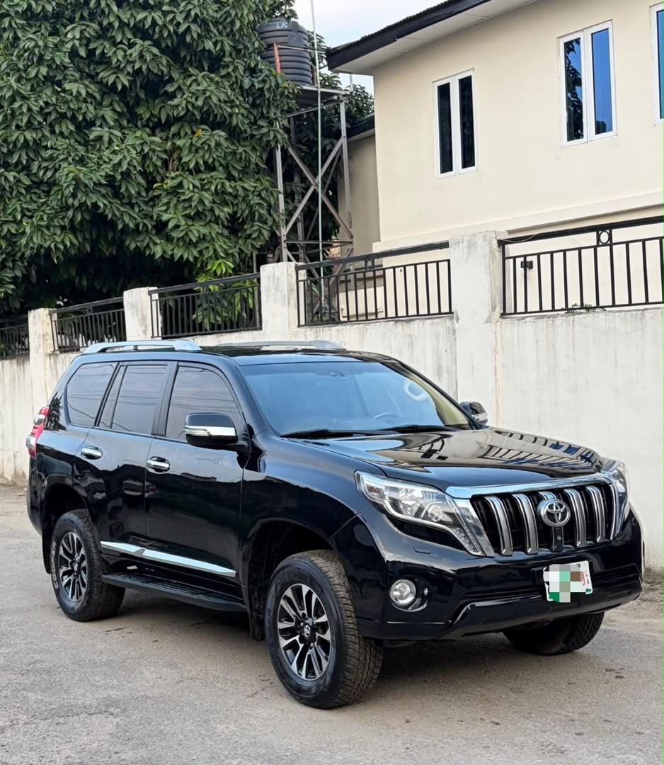 Toyota Land Cruiser Prado, Black SUV for Sale