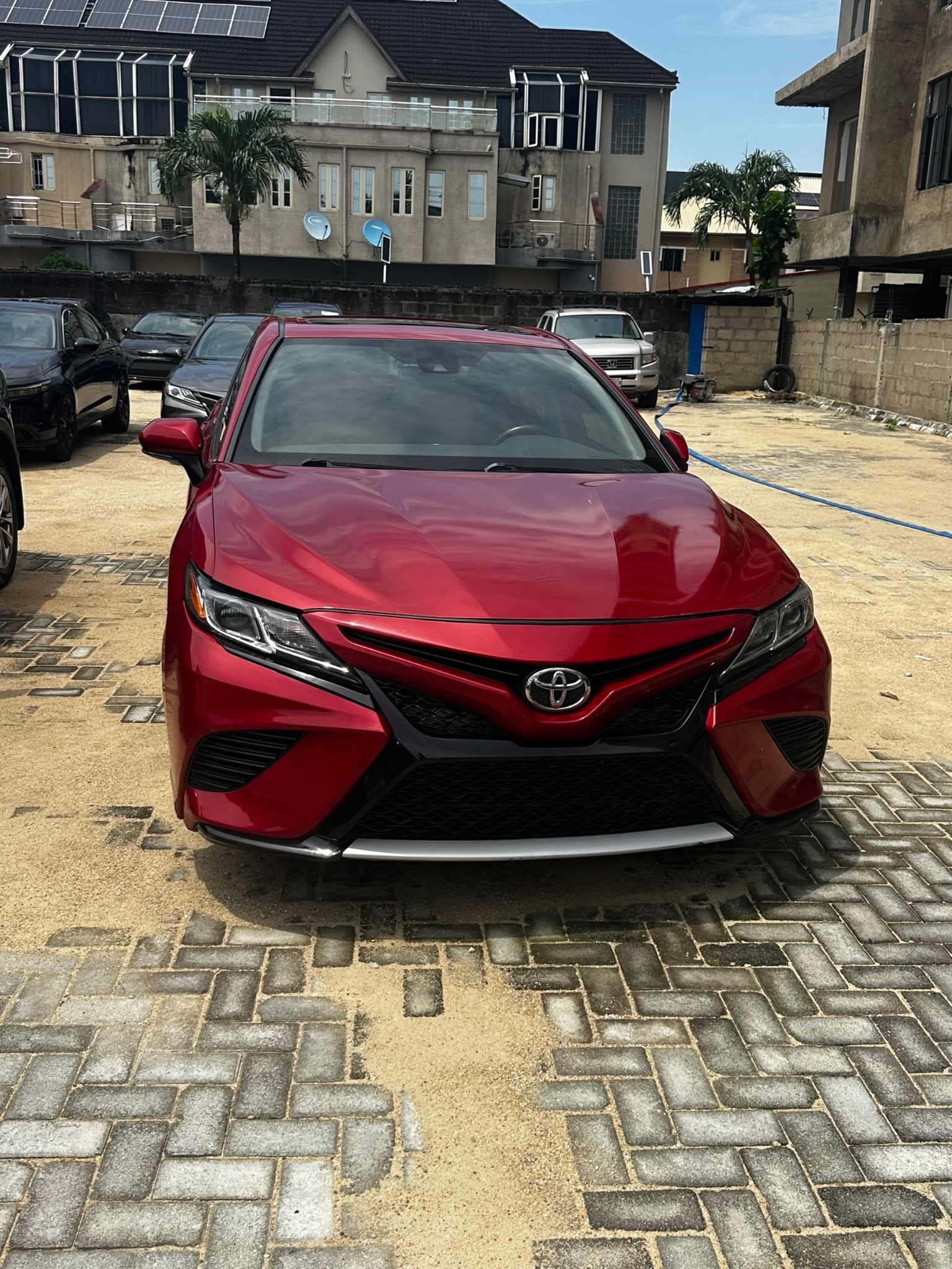Toyota Camry SE 2020 Red Automatic Sedan