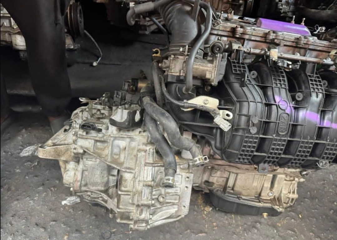 Toyota 2AR Engine with 22-Pins Gearbox